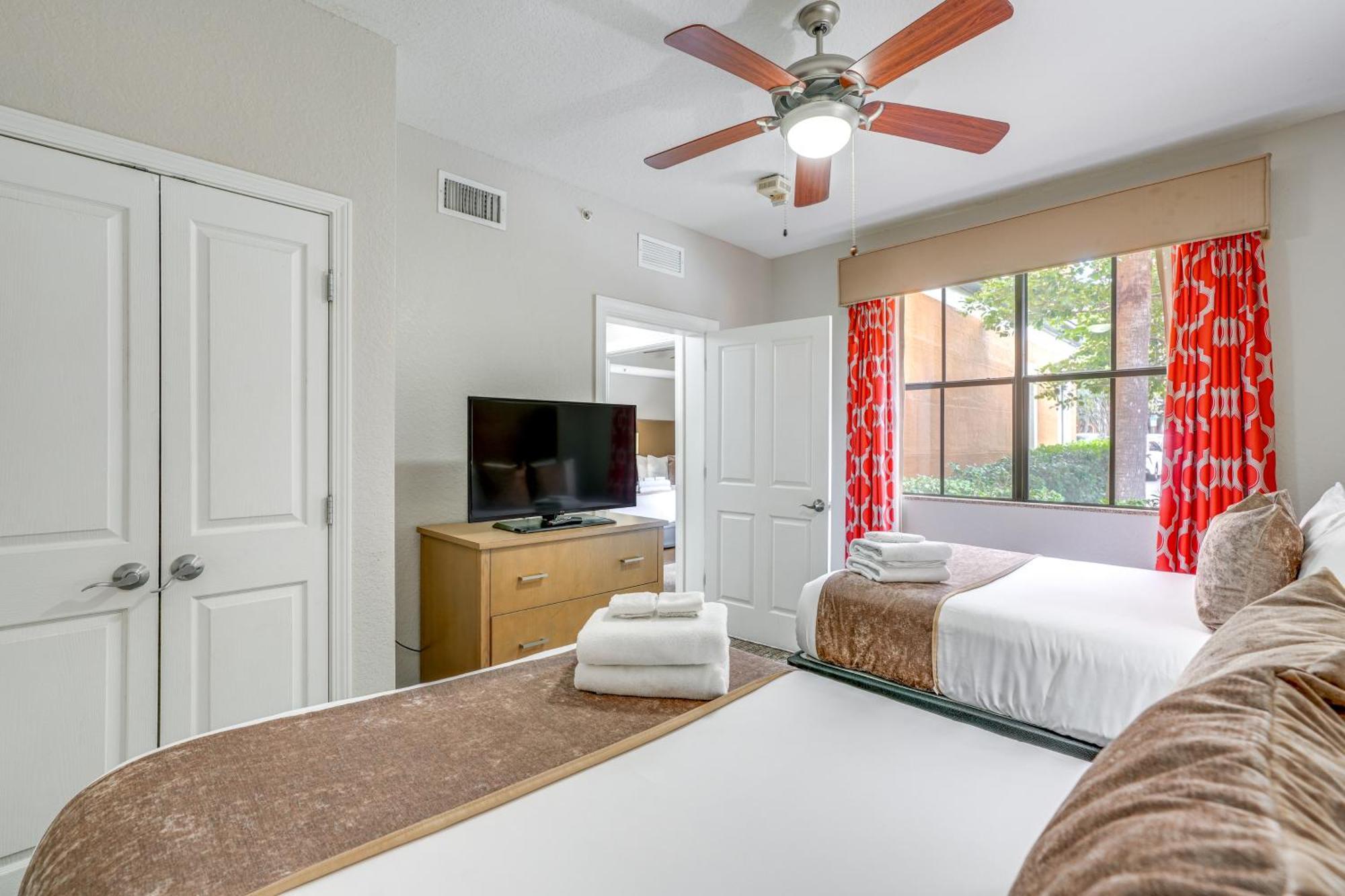 Floridays Resort Condo Less Than 4 Mi To Walt Disney! オーランド エクステリア 写真